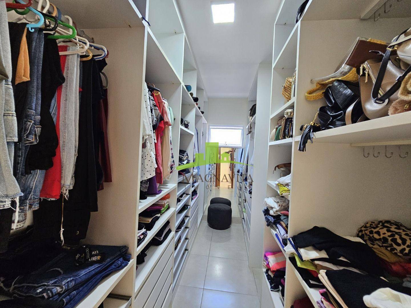 Casa - Priscilla Dutra