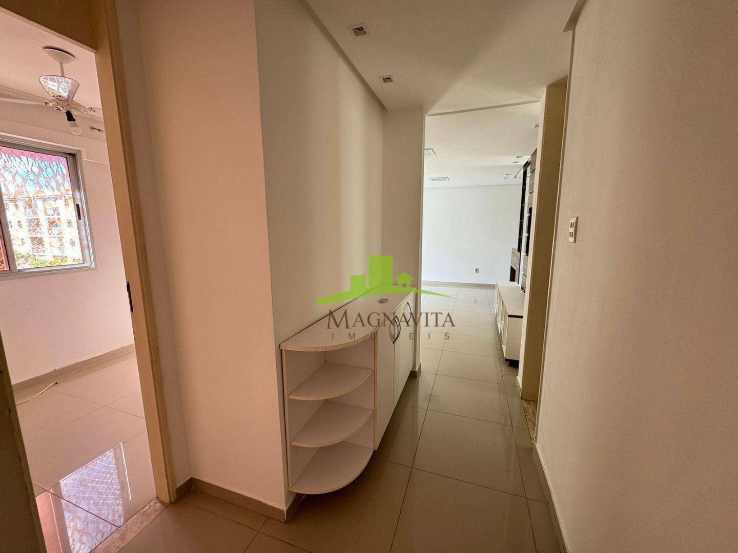 Apartamento - Buraquinho