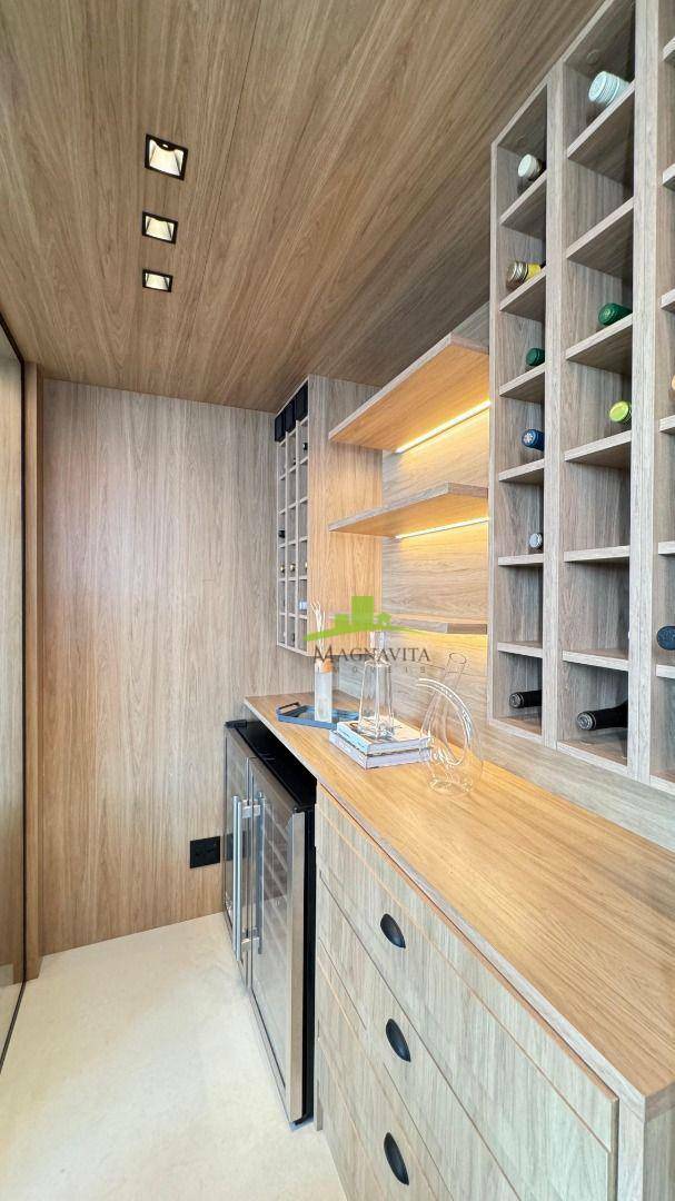 Apartamento - Comércio