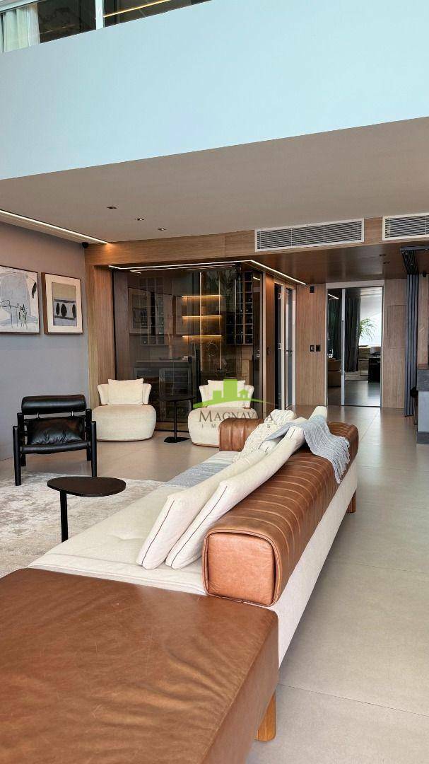 Apartamento - Comércio