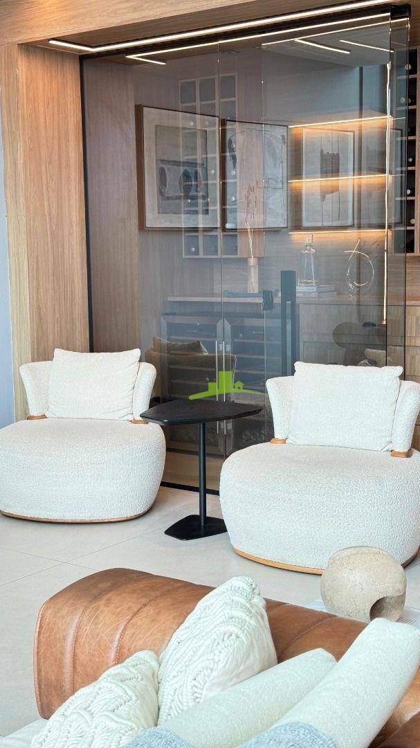 Apartamento - Comércio