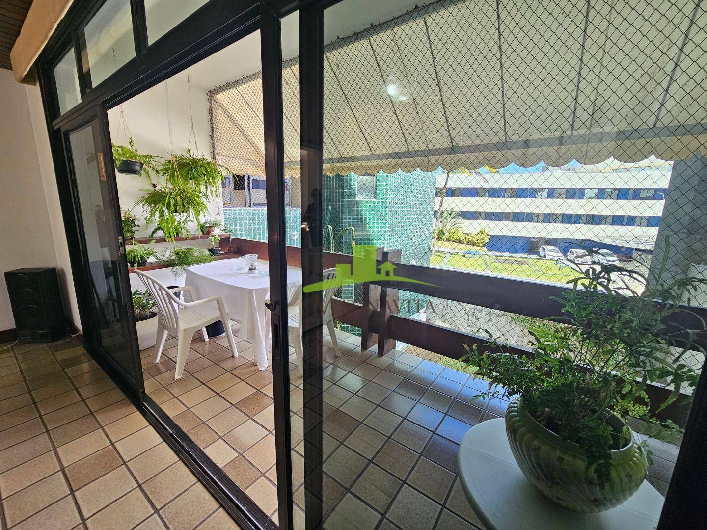 Apartamento - Rio Vermelho