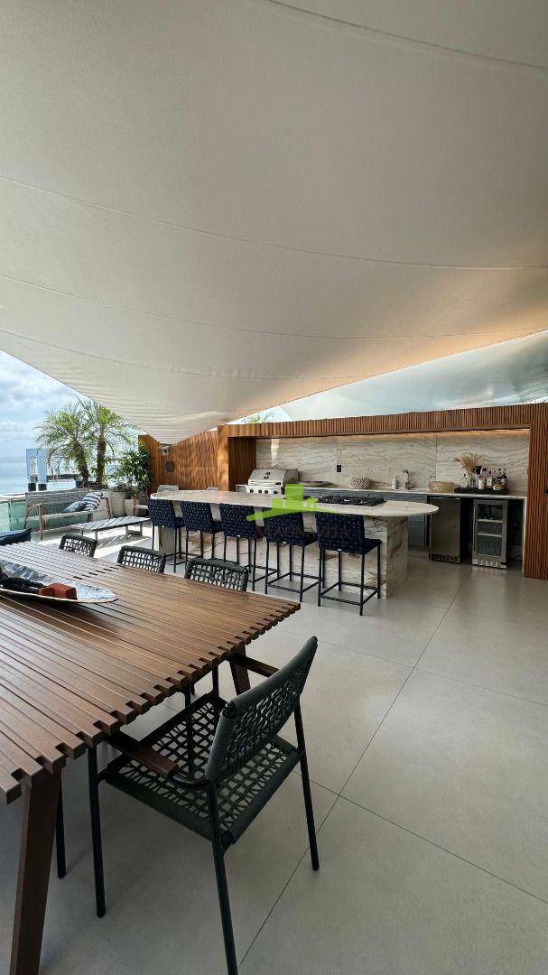Apartamento - Comércio