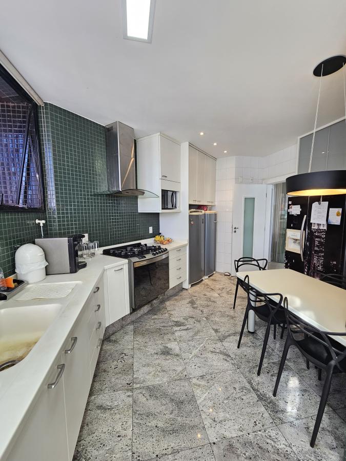 Apartamento - Horto florestal