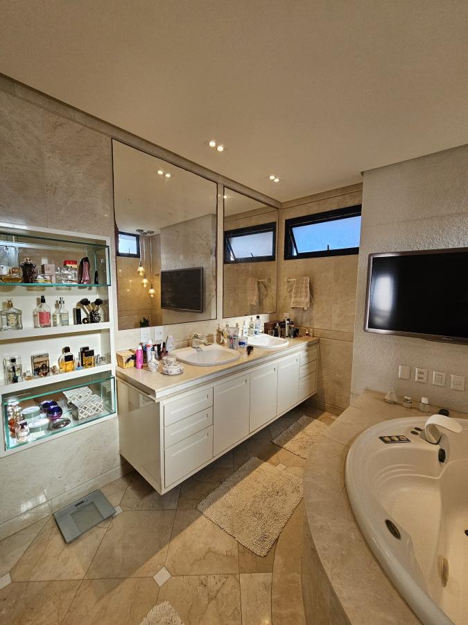 Apartamento - Horto florestal
