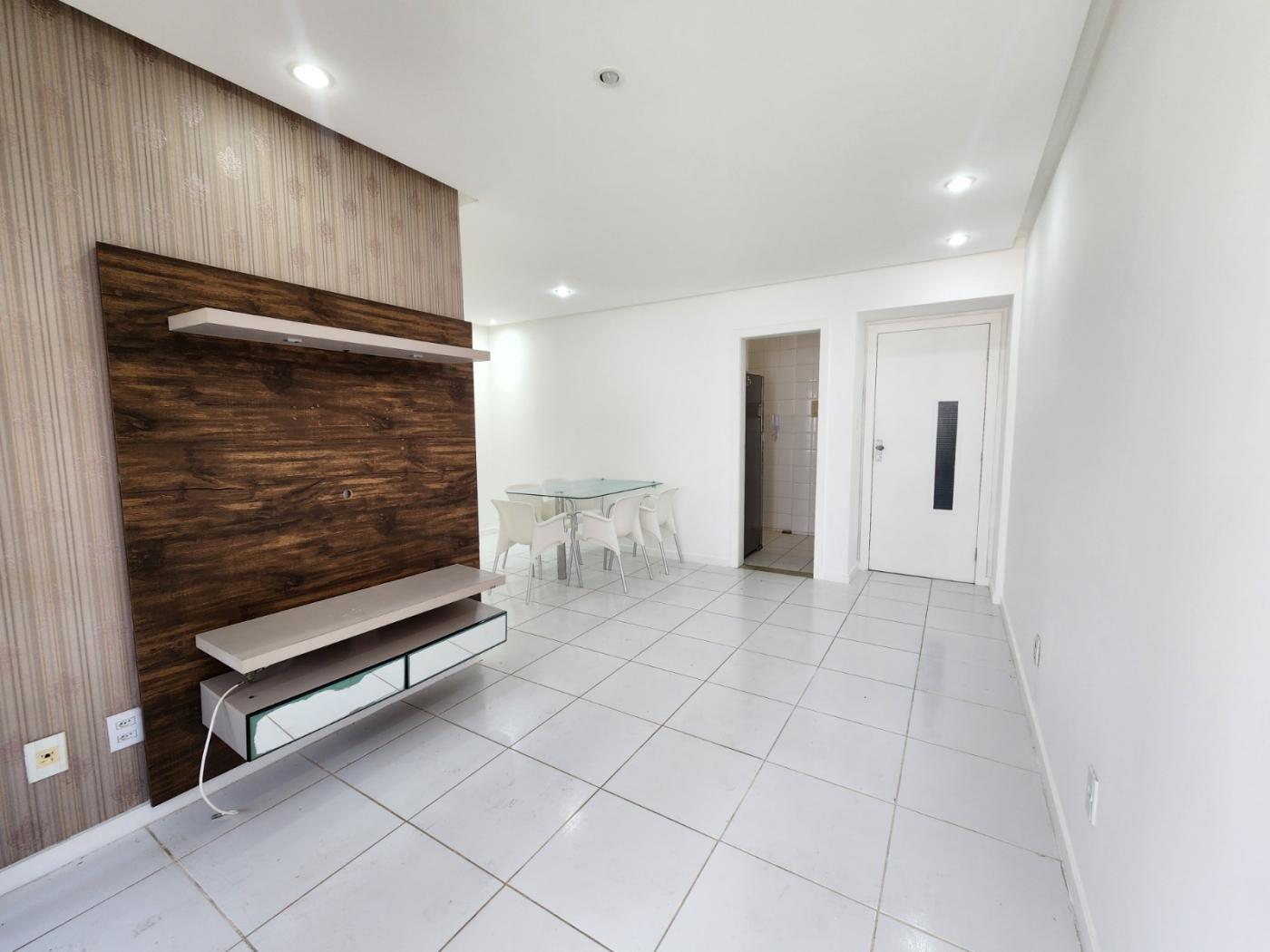 Apartamento - Rio vermelho