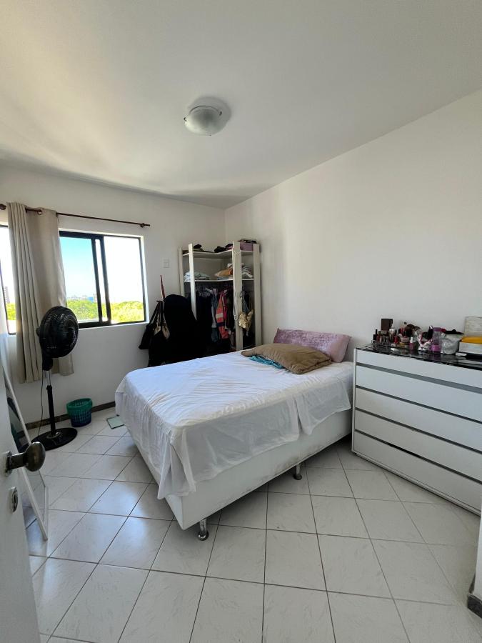 Apartamento - Costa azul