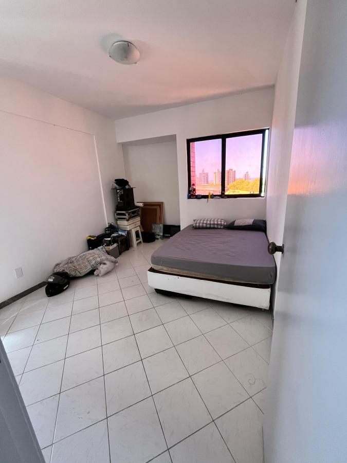 Apartamento - Costa azul