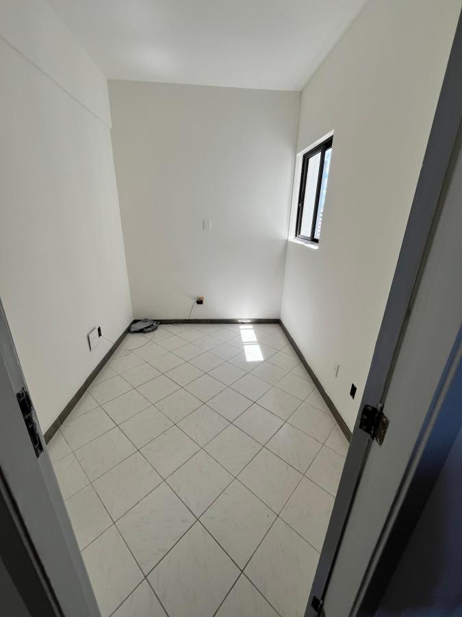 Apartamento - Costa azul