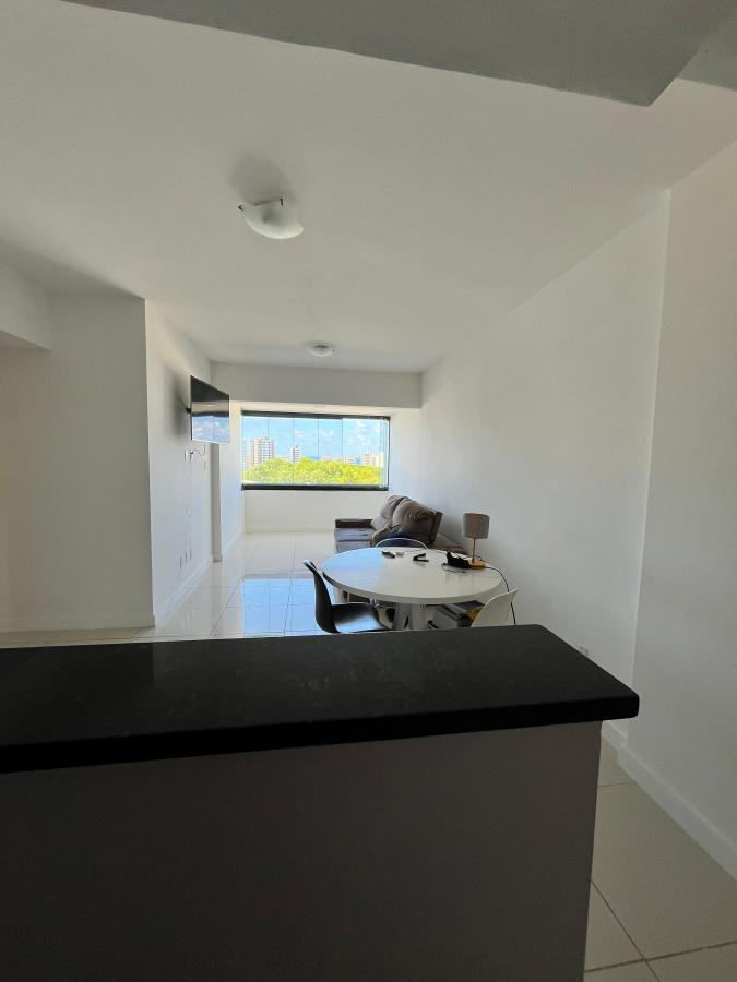 Apartamento - Costa azul