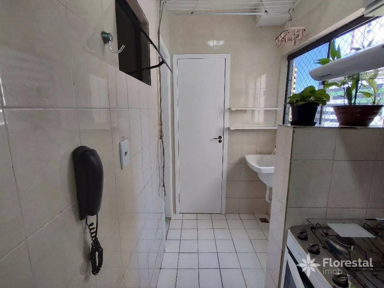 Apartamento - Caminho das árvores