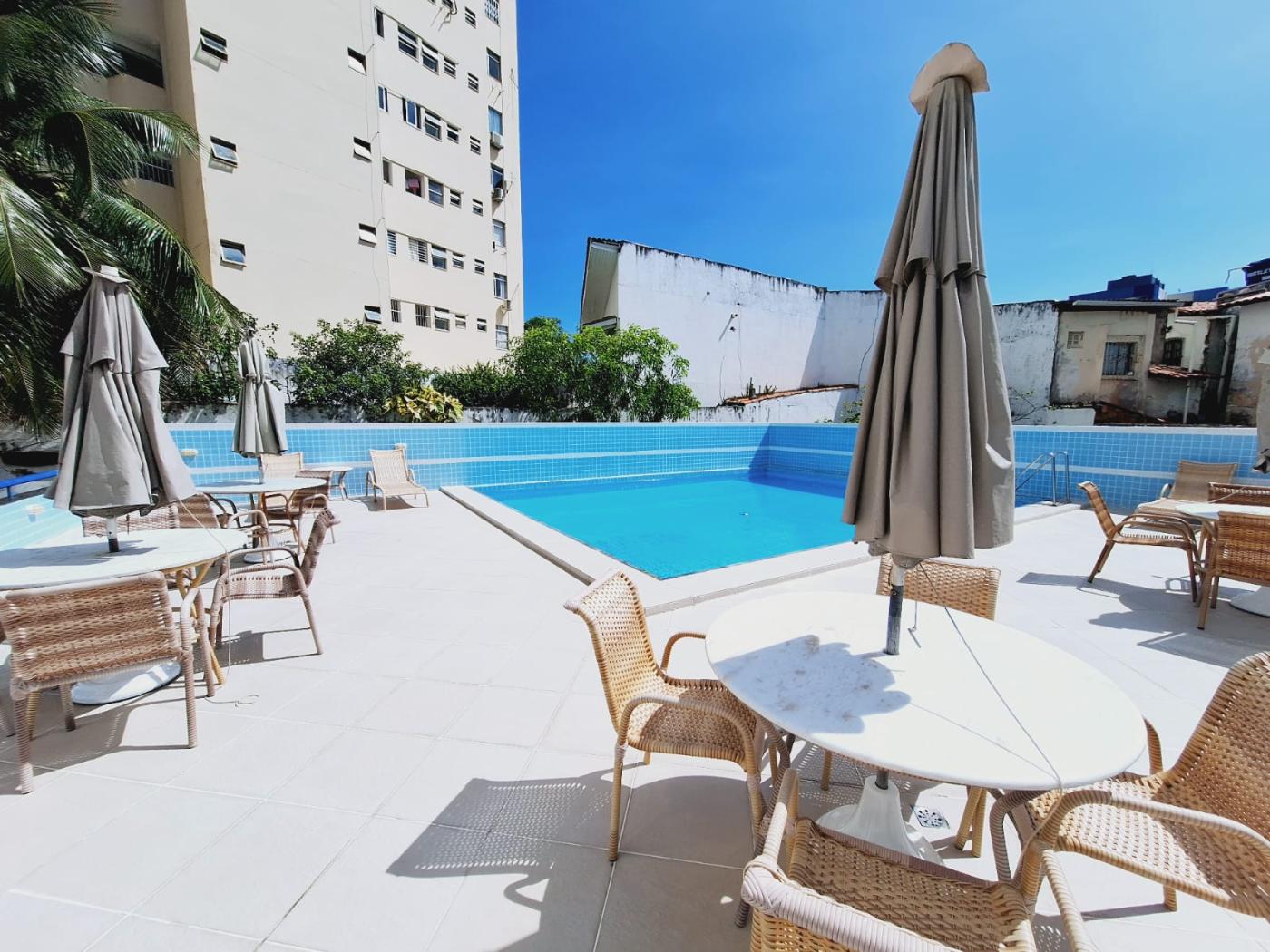 Apartamento - Costa azul