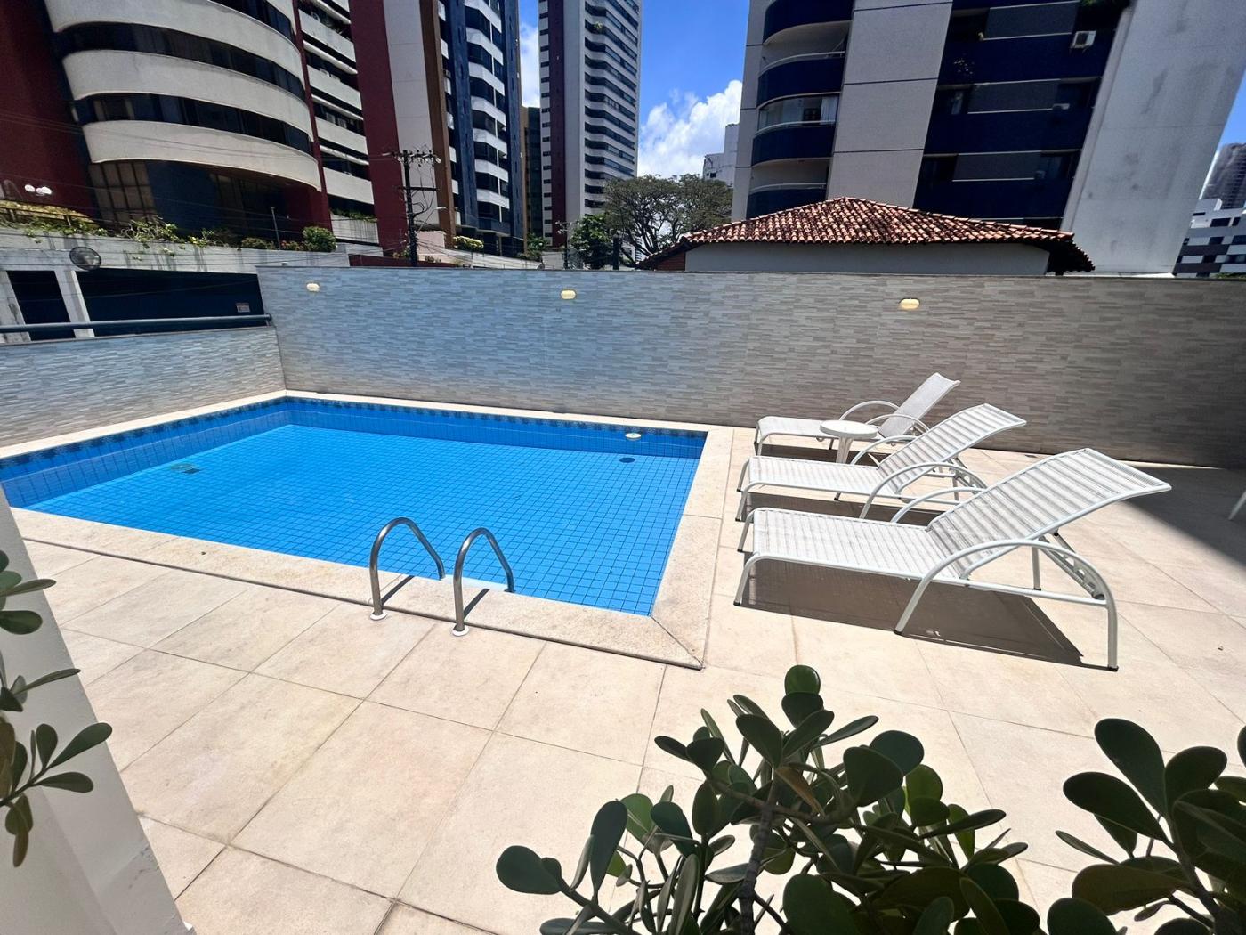Apartamento - Caminho das árvores