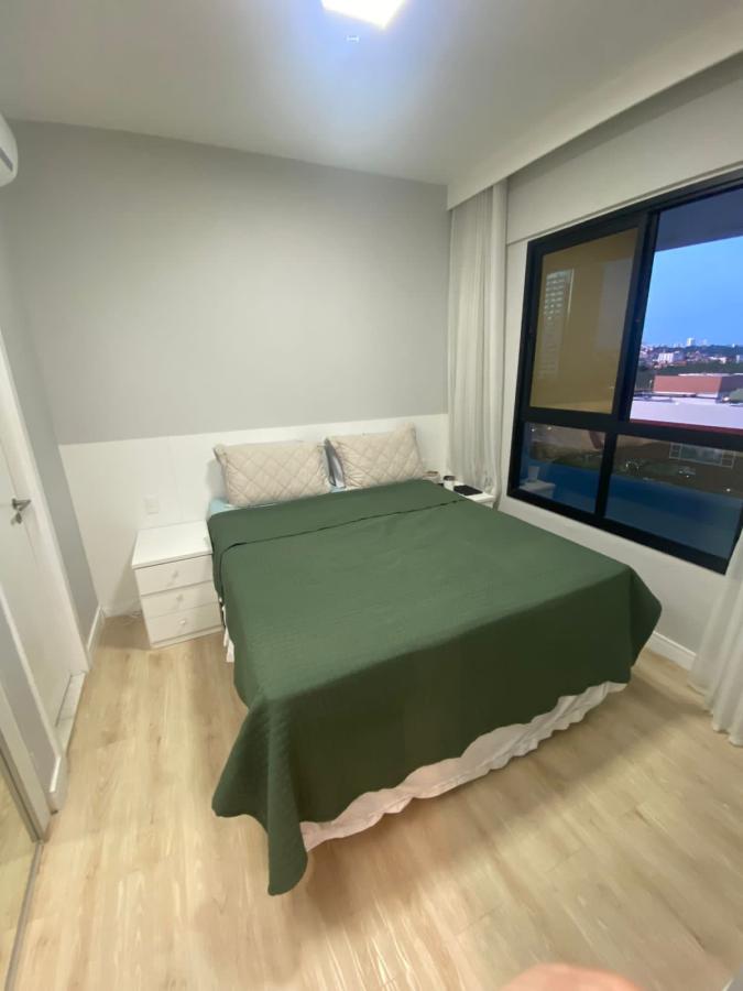 Apartamento - Caminho das árvores