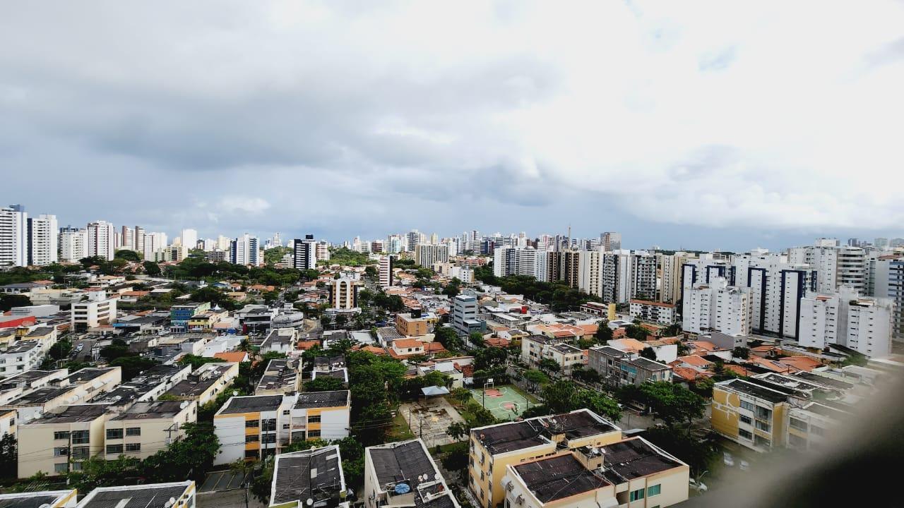 Apartamento - Caminho das árvores