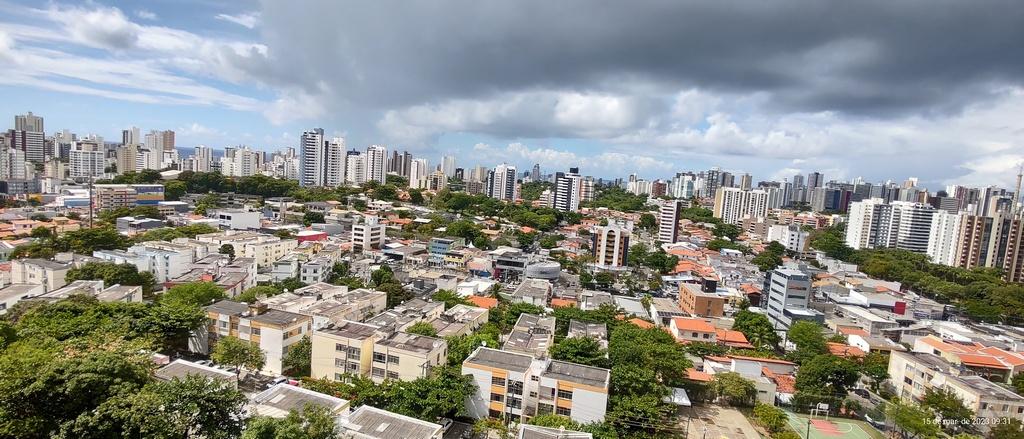 Apartamento - Caminho das árvores