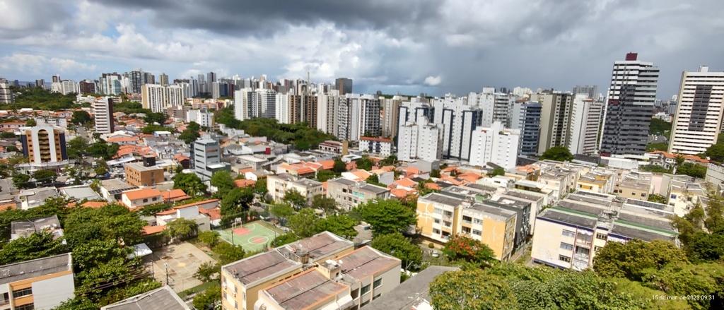 Apartamento - Caminho das árvores