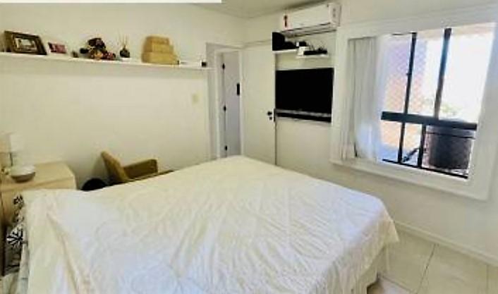 Apartamento - Caminho das árvores