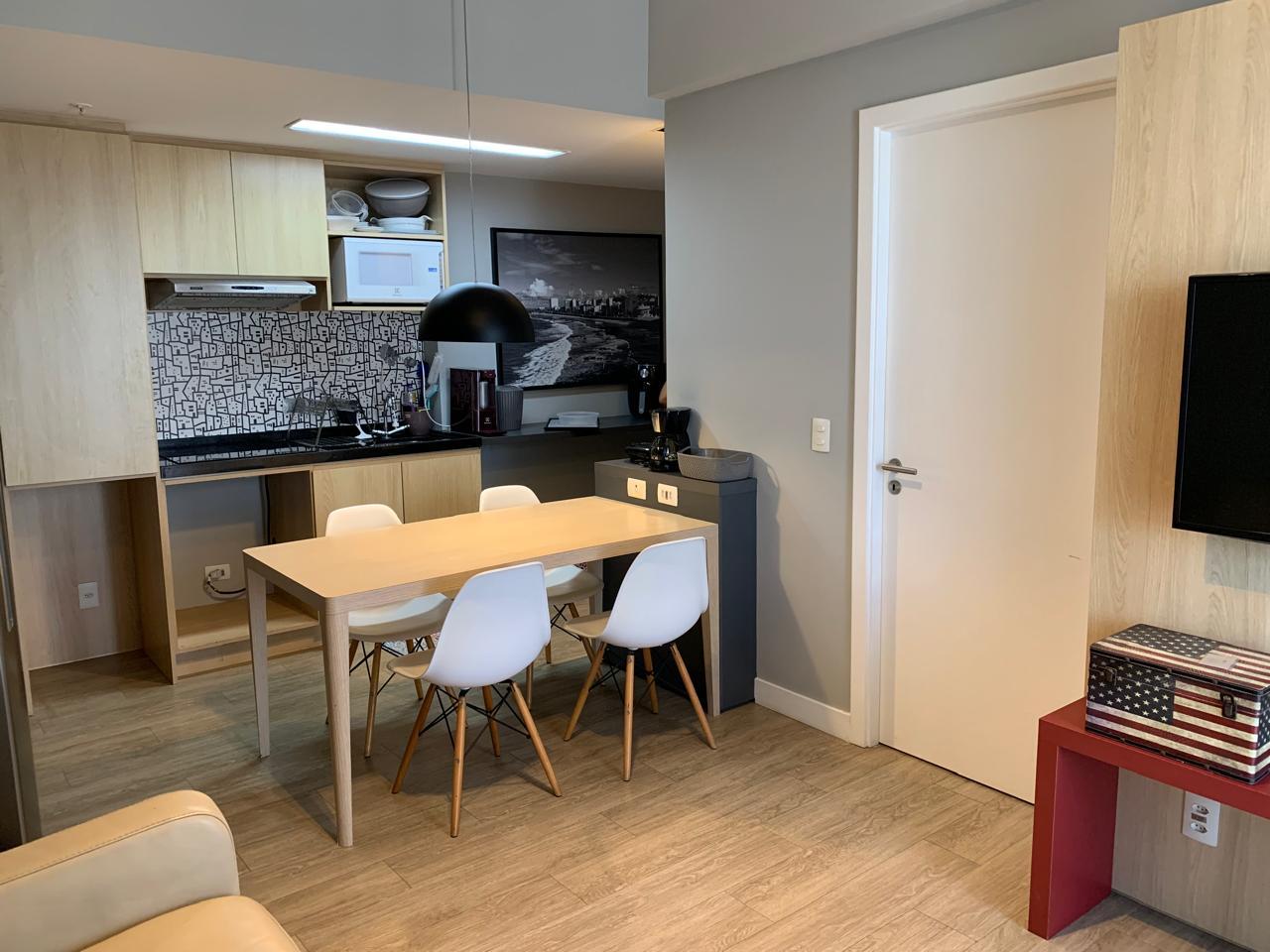 Apartamento - Caminho das árvores
