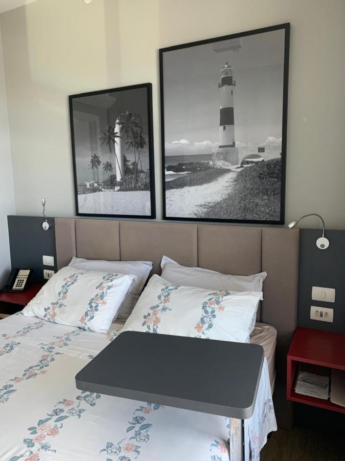 Apartamento - Caminho das árvores