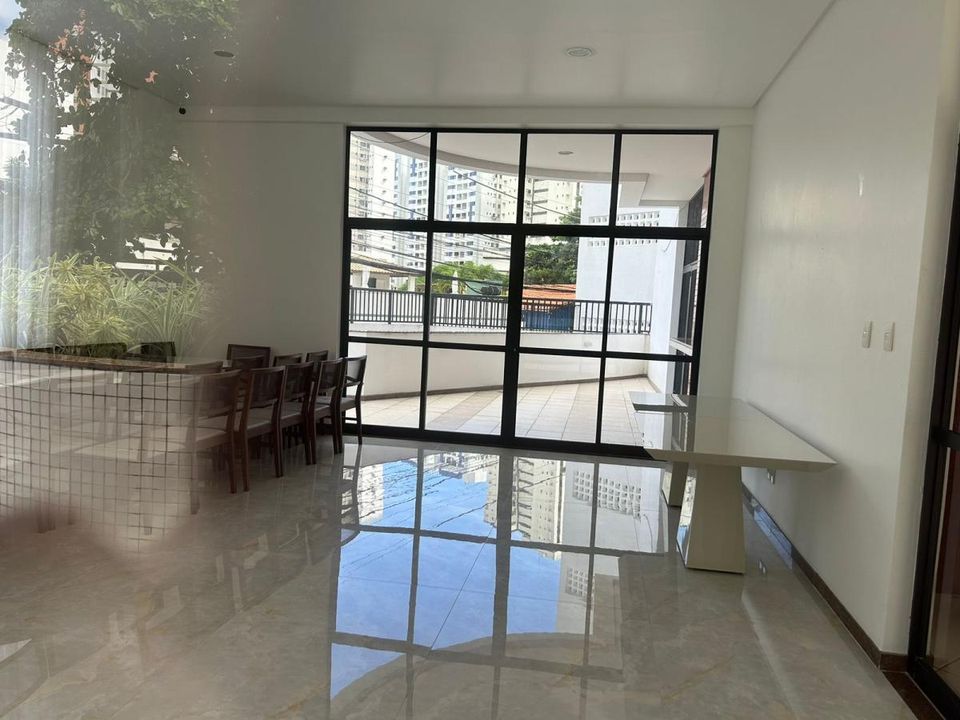 Apartamento - Pituba