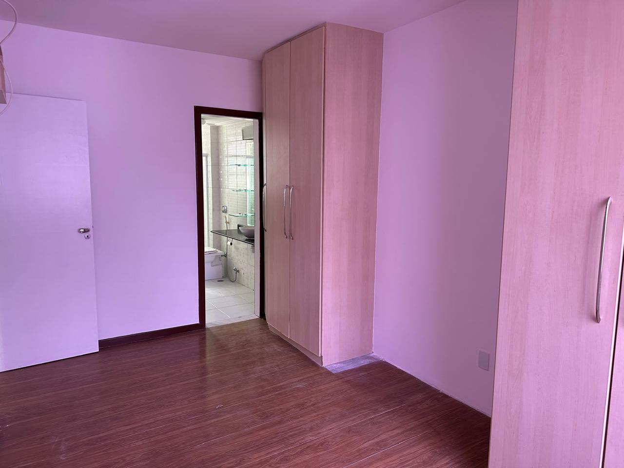 Apartamento - Caminho das árvores