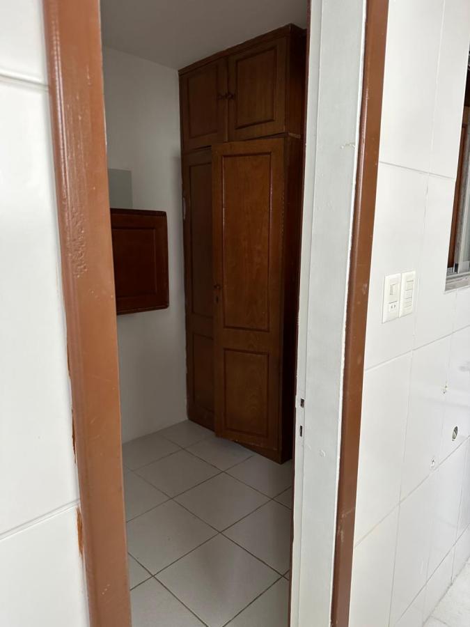 Apartamento - Caminho das árvores