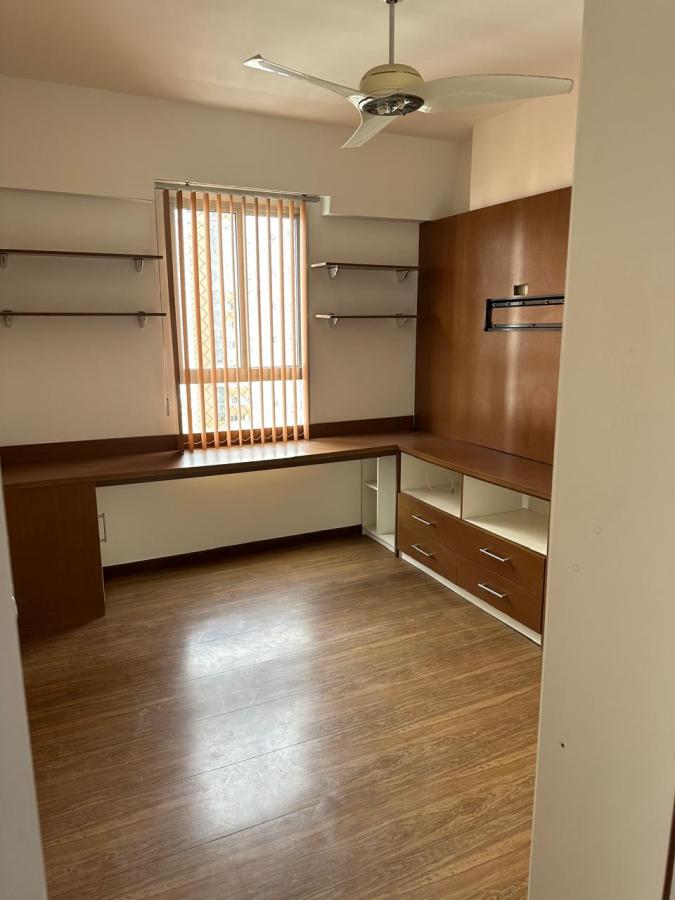 Apartamento - Caminho das árvores