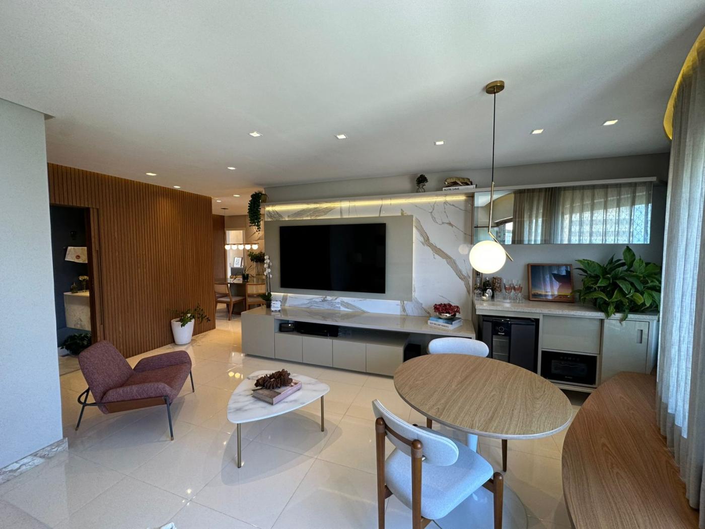 Apartamento - Horto Florestal