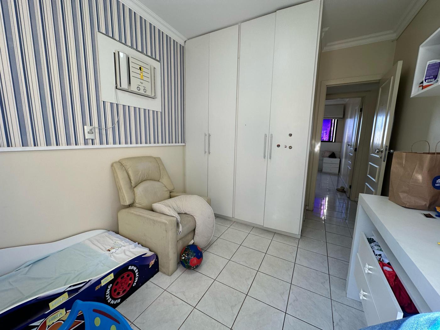 Apartamento - Itaigara