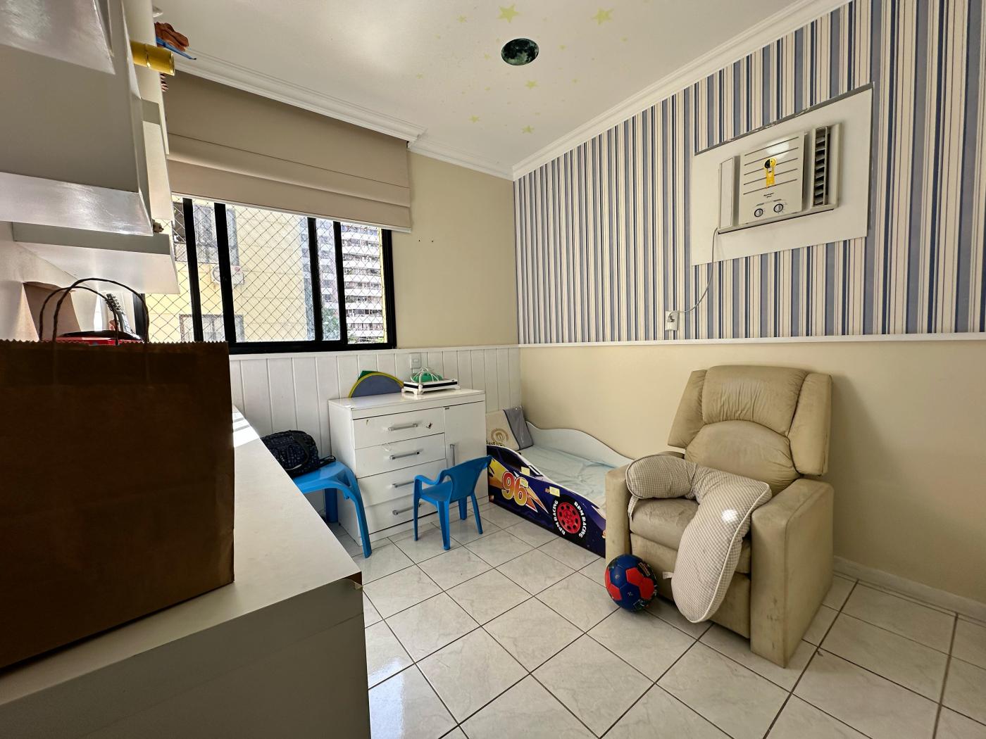 Apartamento - Itaigara