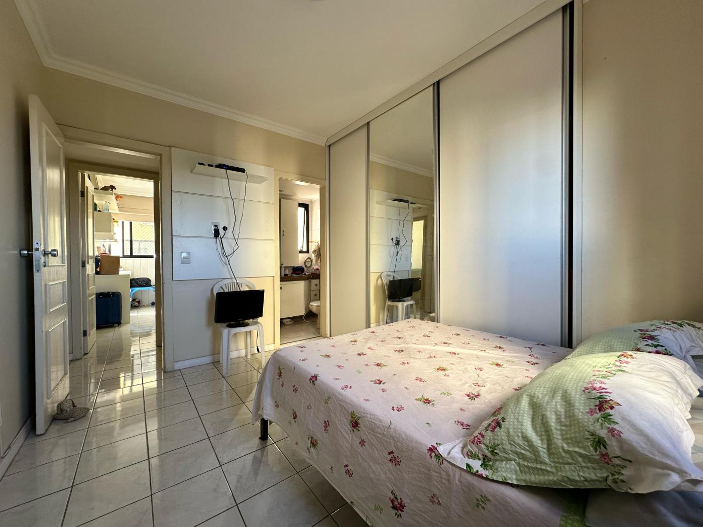 Apartamento - Itaigara