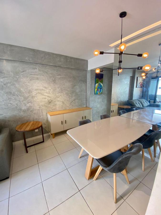 Apartamento - Caminho das árvores