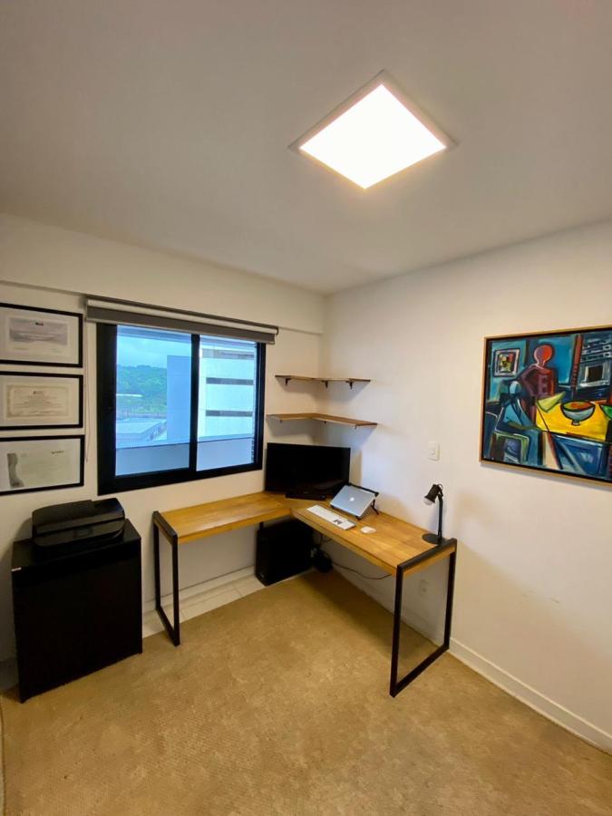 Apartamento - Caminho das árvores