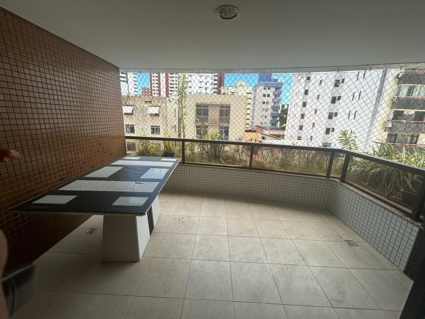 Apartamento - Pituba