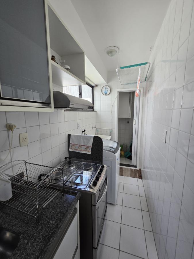 Apartamento - Costa azul