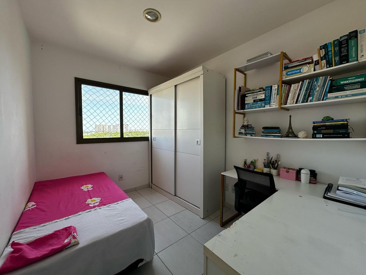 Apartamento - Paralela