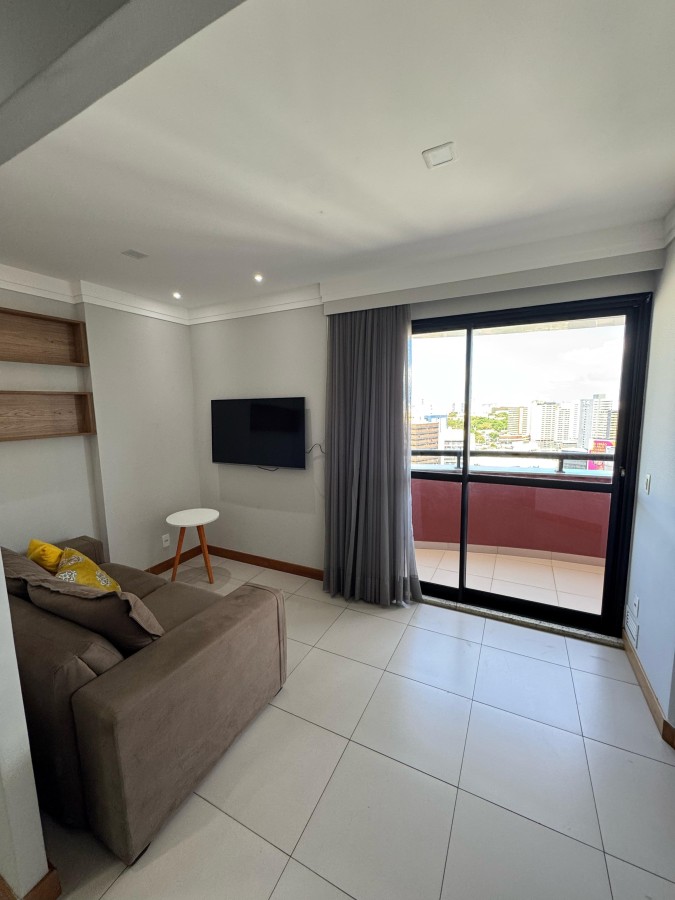 Apartamento - Caminho das árvores