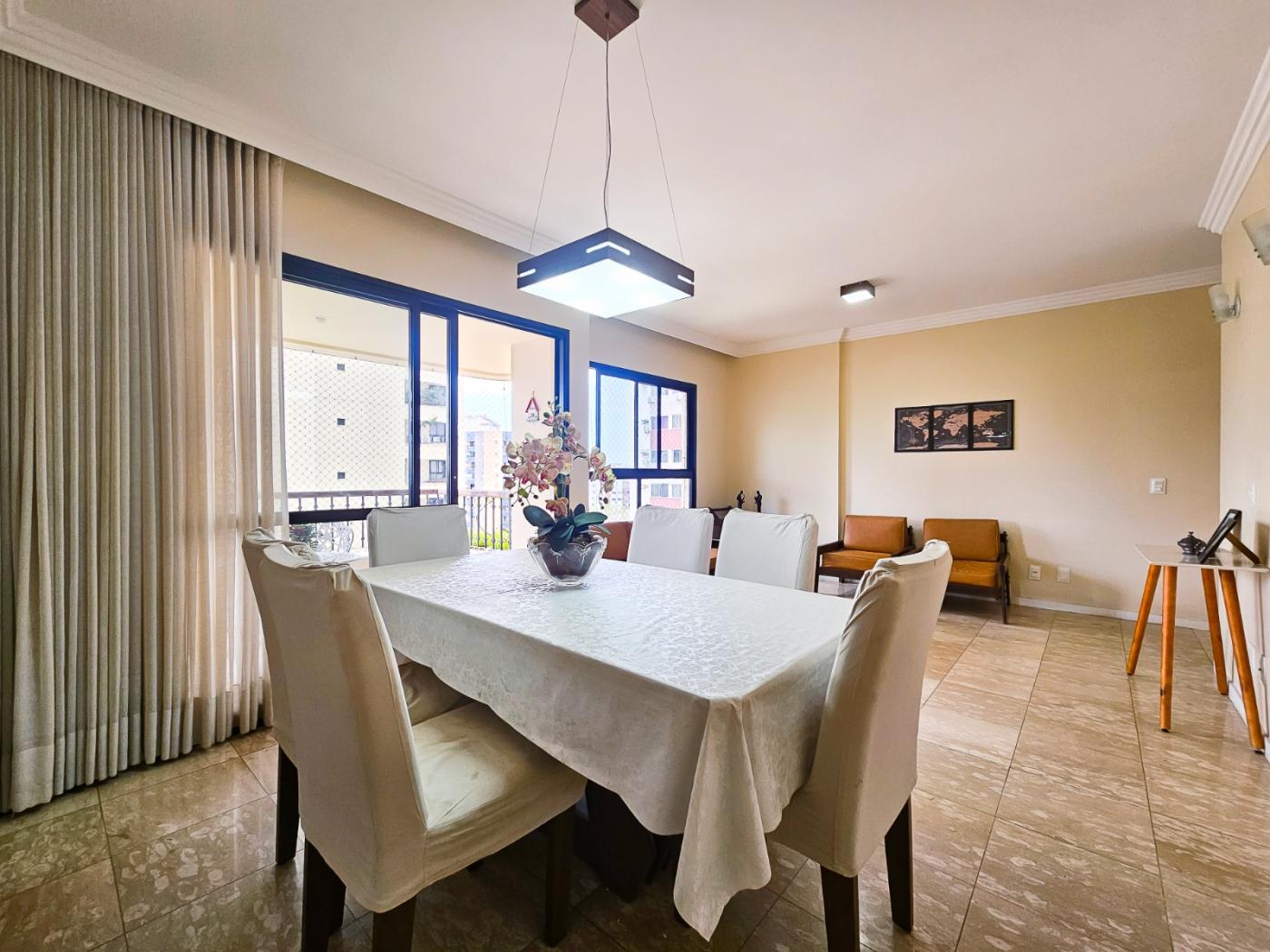 Apartamento - Itaigara