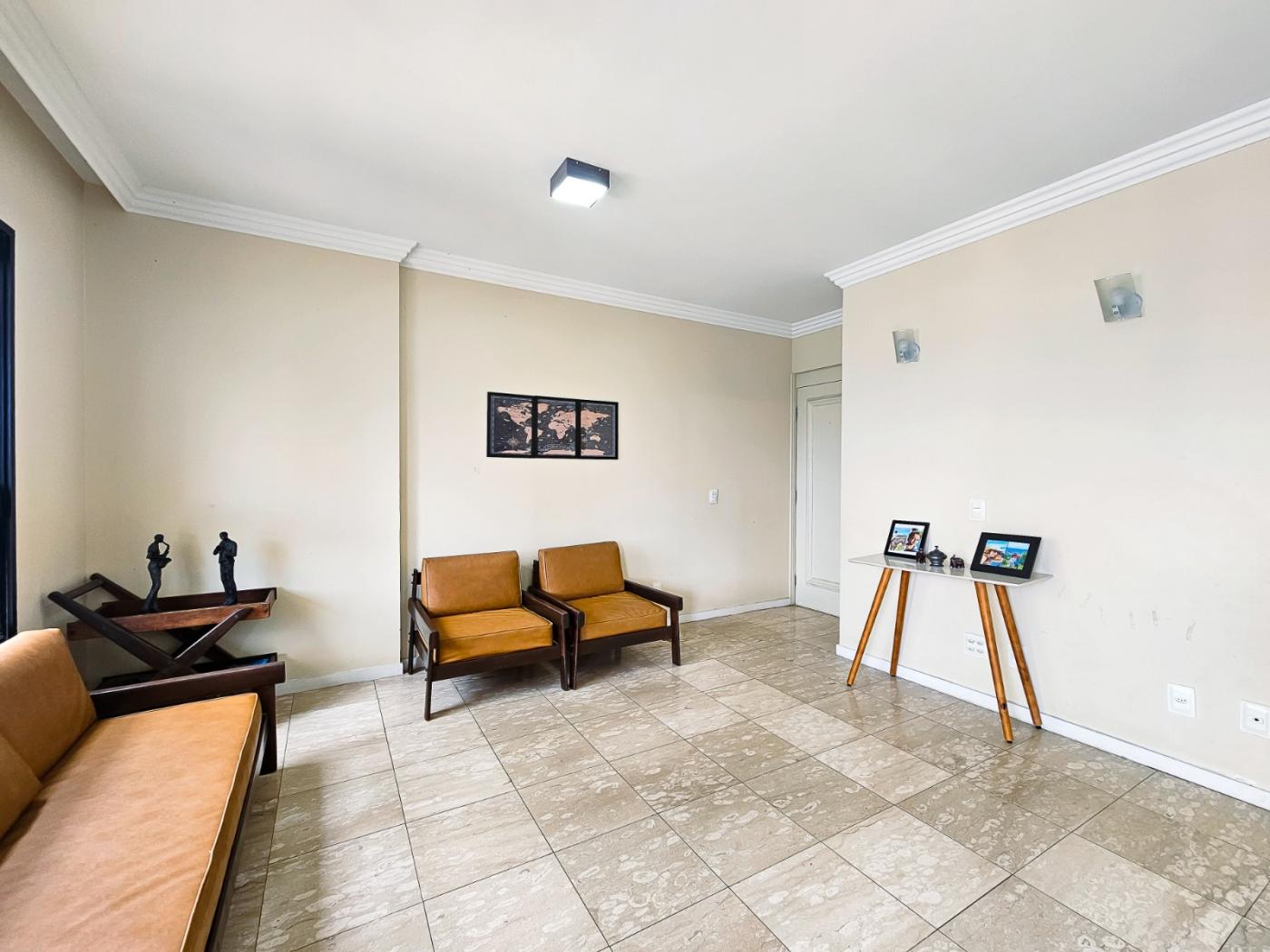 Apartamento - Itaigara