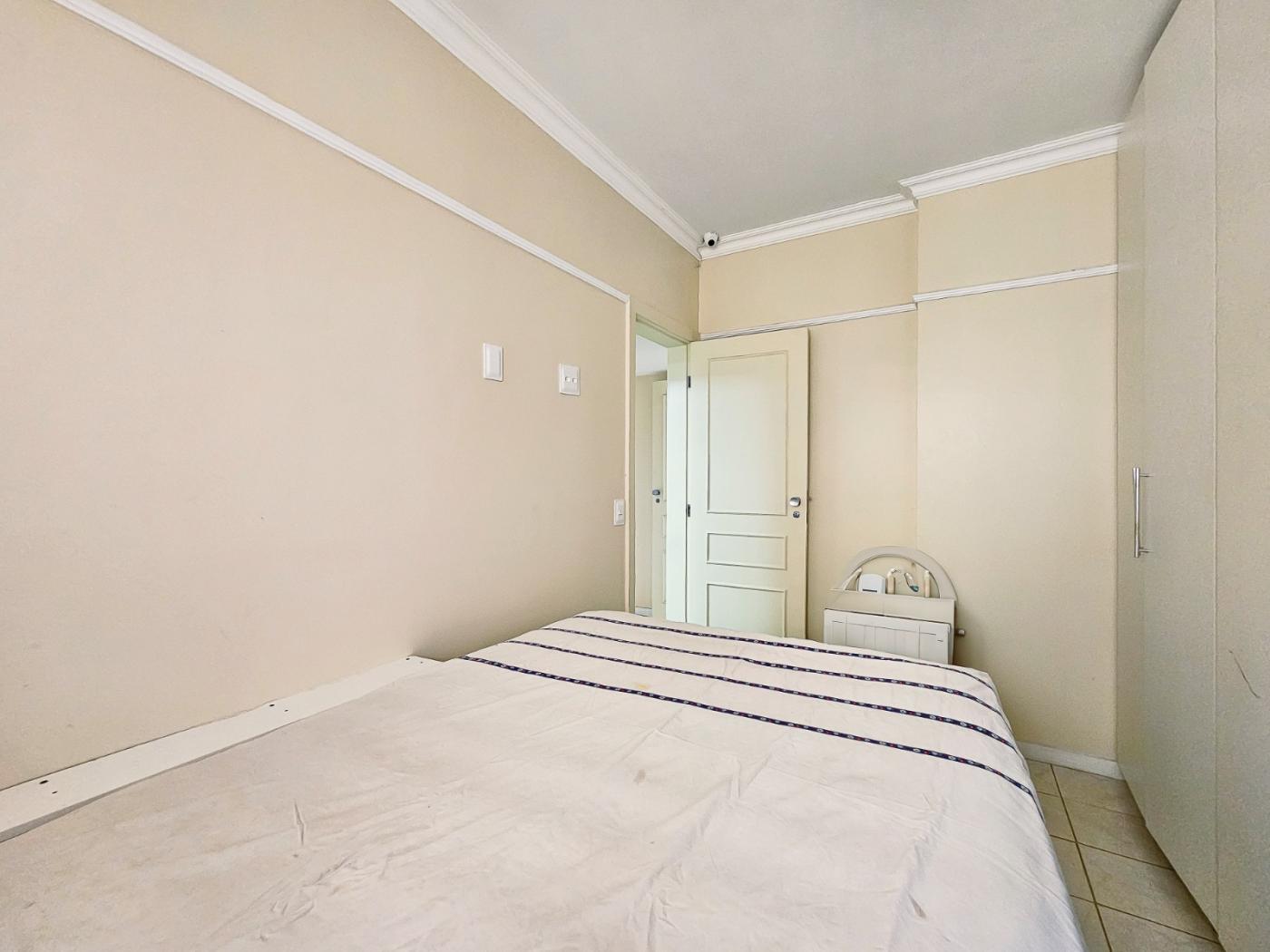 Apartamento - Itaigara