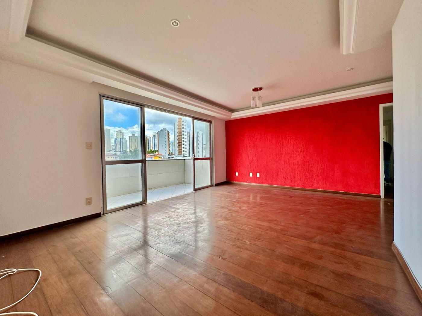 Apartamento - Caminho das árvores