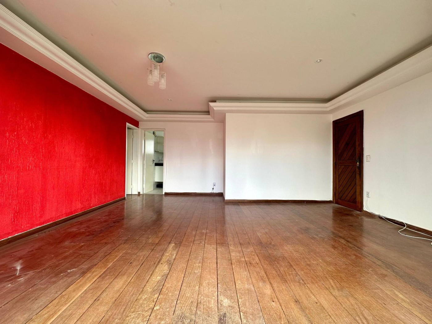 Apartamento - Caminho das árvores