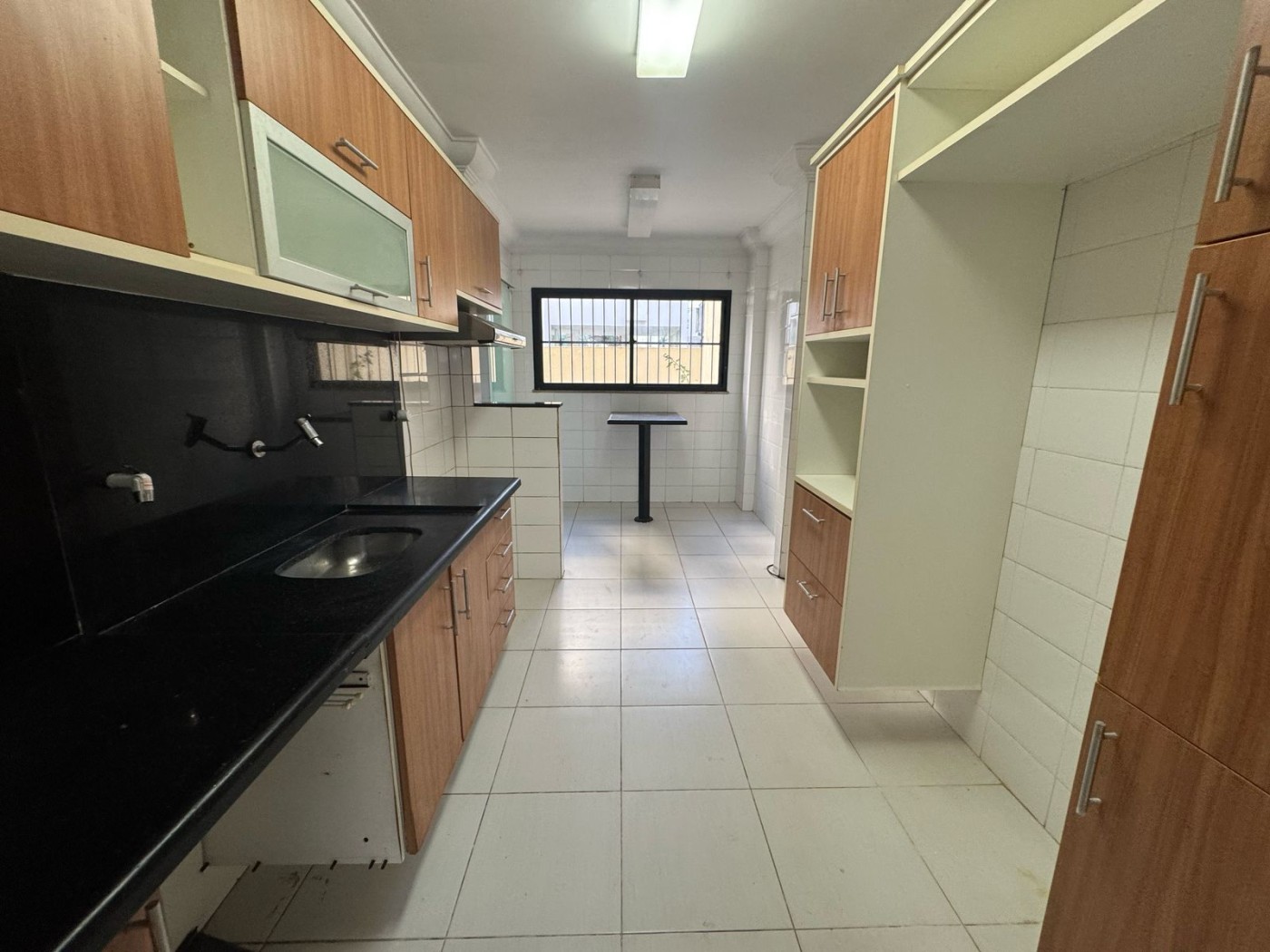 Apartamento - Costa azul