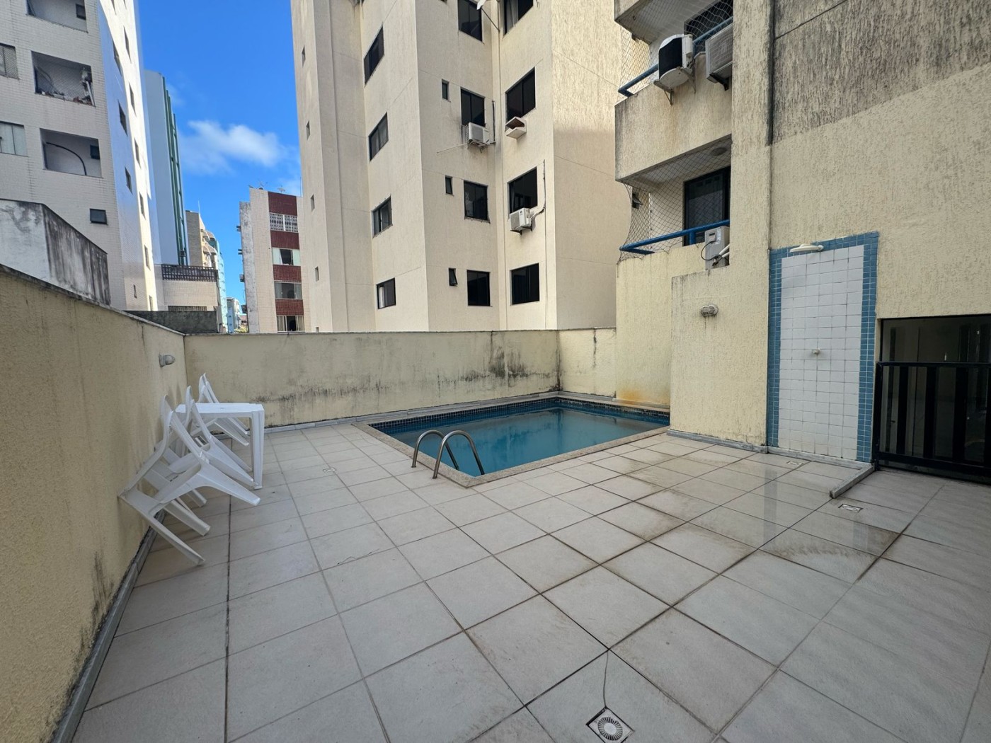 Apartamento - Costa azul