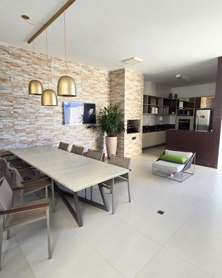 Apartamento - Itaigara