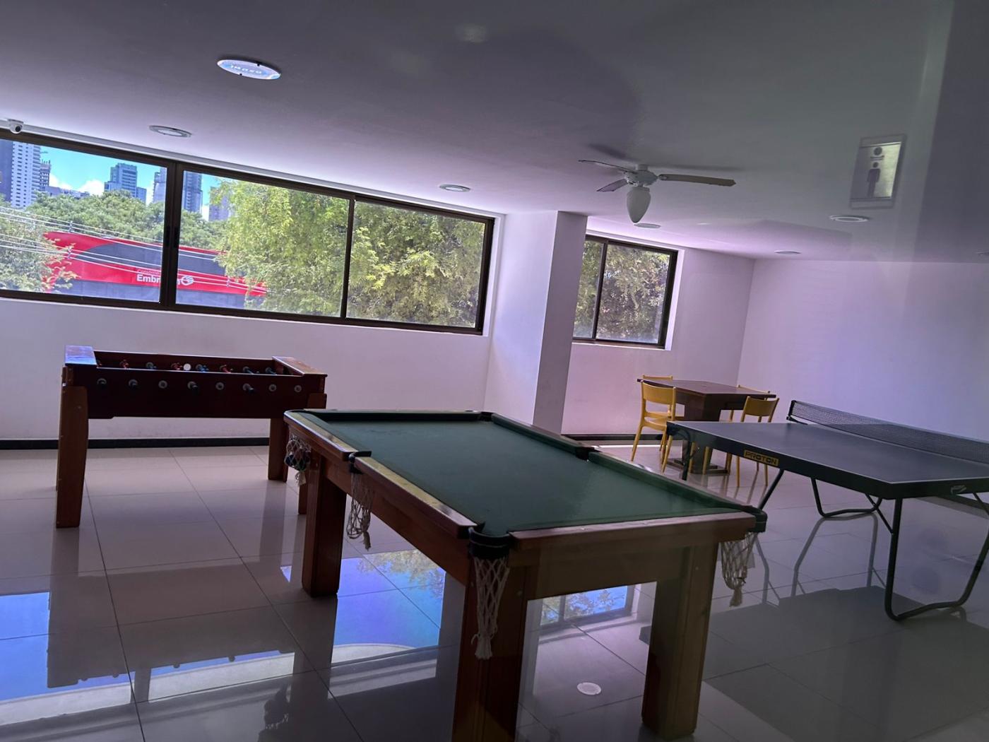 Apartamento - Caminho das árvores