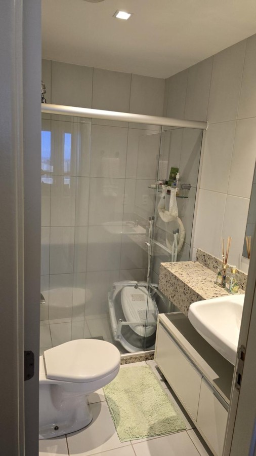 Apartamento - Caminho das árvores