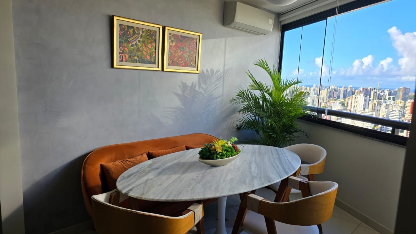 Apartamento - Caminho das árvores