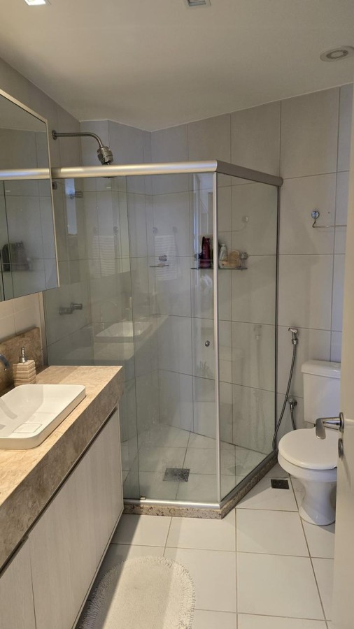 Apartamento - Caminho das árvores